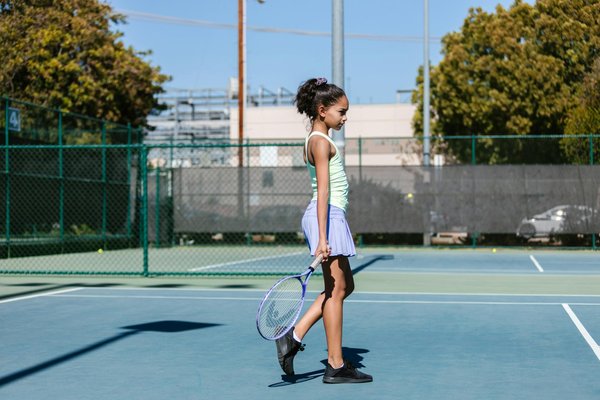 What are the best exercises to increase vertical jump for basketball players?